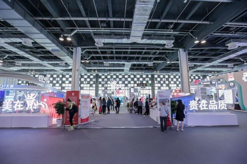 茅臺集團亮相中國品牌發展國際論壇，以“一盤棋”姿態展家族風采